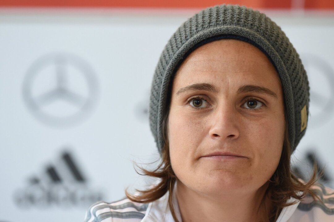 Ex-Weltfußballerin Angerer neue Torwarttrainerin der Schweiz - Nadine Angerer wird Torwarttrainerin der Schweizer Nationalmannschaft.
