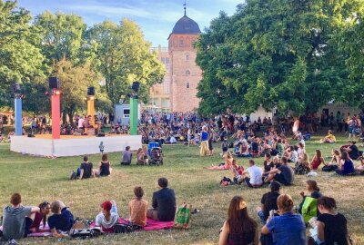 Fête de la Musique lockt in die Chemnitzer City - Am 21. Juni findet in der Chemnitzer Innenstadt das größte Straßenmusikfestival statt. Foto: Steffi Hofmann