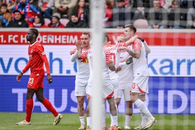 FC Bayern dominiert in Berlin - Darmstadt vertagt Abstieg - RB Leipzig kam durch einen späten Treffer zum Auswärtssieg in Heidenheim.