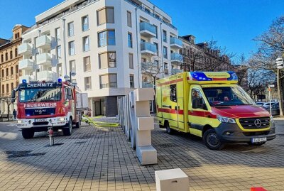 Fehlalarm: Großer Feuerwehreinsatz wegen angebranntem Essen - Fehlalarm fuer die Chemnitzer Feuerwehr. Foto: Harry Haertel