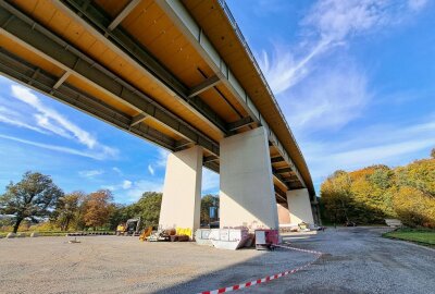 Feierlicher Baubeginn für die Muldebrücke Grimma - Die Bauarbeiten wurden feierlich eröffnet. Foto: Sören Müller