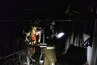Feuerwehr nach Rauchbildung in Grimma im Einsatz - Die Mutzschener Feuerwehr bei der Übung. Foto: Sören Müller