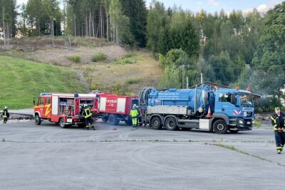 Probelauf der Wasserwerke West-Erzgebirge und der Feuerwehren Albernau und Johanngeorgenstadt. Foto: Daniel Unger
