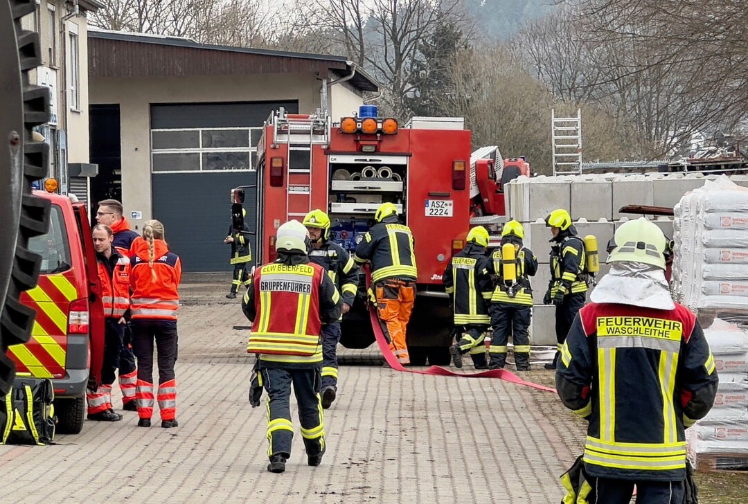Feuerwehreinsatz in Grünhain: Küche einer Firma steht in Vollbrand - Am Freitagmittag kam es zu einem Feuerwehreinsatz in Grünhain. Foto: Daniel Unger