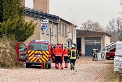 Feuerwehreinsatz in Grünhain: Küche einer Firma steht in Vollbrand - Am Freitagmittag kam es zu einem Feuerwehreinsatz in Grünhain. Foto: Daniel Unger