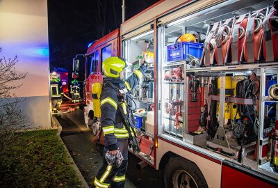 Feuerwehreinsatz in Schwarzenberg: Rauchentwicklung in Wohnhaus -  Feuerwehreinsatz in Schwarzenberg. Foto: Niko Mutschmann