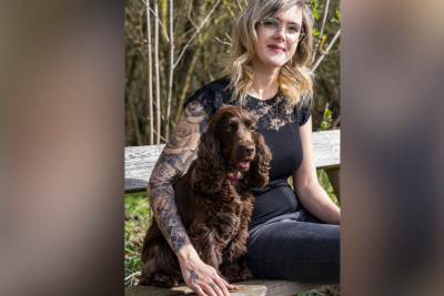 Feuerwehrfrau Cora (19) aus Werdau hat Tattoos als seelische Stütze - Für Cora sind Tattoos nicht nur Bilder auf ihrer Haut, sondern individuelle Kunstwerke, die Geschichten erzählen.