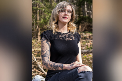Feuerwehrfrau Cora (19) aus Werdau hat Tattoos als seelische Stütze - Cora bevorzugt einen einheitlichen Stil bei ihren Tattoos und mag es nicht, wenn sie "querbeet" sind.