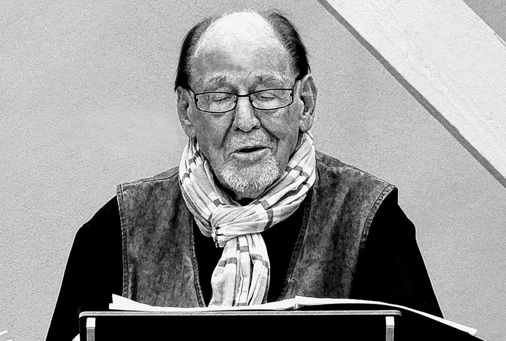 Film- und Fernsehlegende Herbert Köfer ist gestorben - Noch am 17. Februar dieses Jahrs feiert er seinen 100. Geburtstag .Nun ist er verstorben und hinterlässt eine große Lücke! Seine Art zu spielen, seine Art mit den Menschen umzugehen und seine Bescheidenheit zeichneten ihn aus. Foto: Maik Bohn