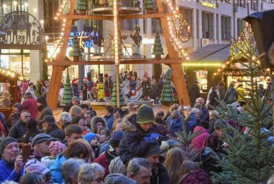 Findet der Chemnitzer Weihnachtsmarkt 2022 statt? - Der Chemnitzer Weihnachtsmarkt soll in diesem Jahr stattfinden. Foto: Andreas Seidel / Archiv