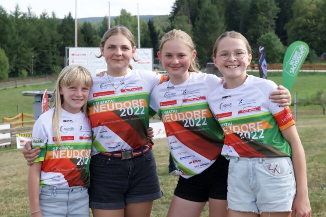 Weitere Impressionen der FIS Grasski Junioren-Weltmeisterschaft. Foto: Elena Herrmann