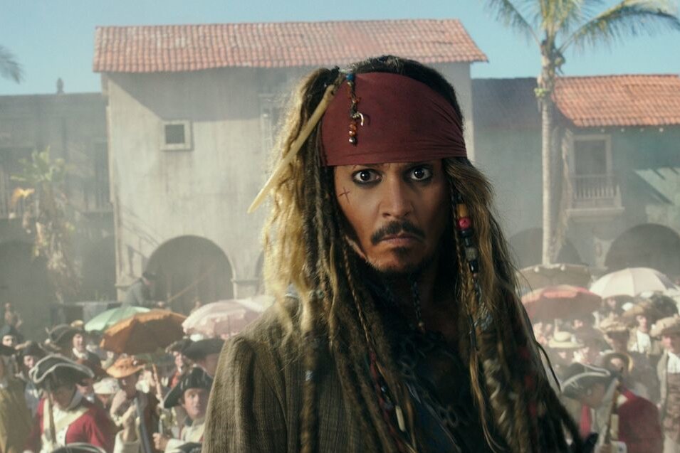 "Fluch der Karibik": Kehrt Johnny Depp doch als Jack Sparrow zurück? - Jahrelang war Johnny Depp in "Fluch der Karibik" als der Publikumsliebling Jack Sparrow zu sehen. 2017 erschien mit "Pirates of the Caribbean: Salazars Rache" der fünfte Teil der Filmreihe.