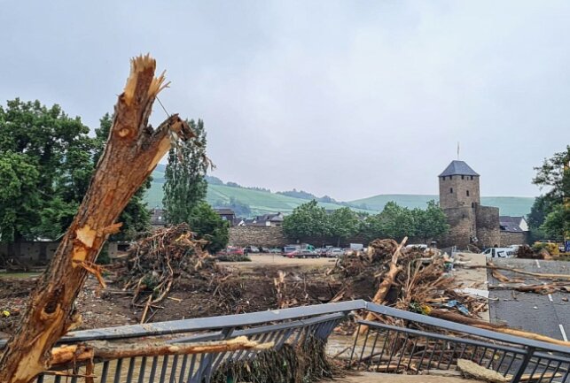 Juli 2021: Die Schäden in Ahrweiler sind besonders schlimm - die Helfer aus Sachsen sind heute eingetroffen. Fotos: Medienportal-Grimma