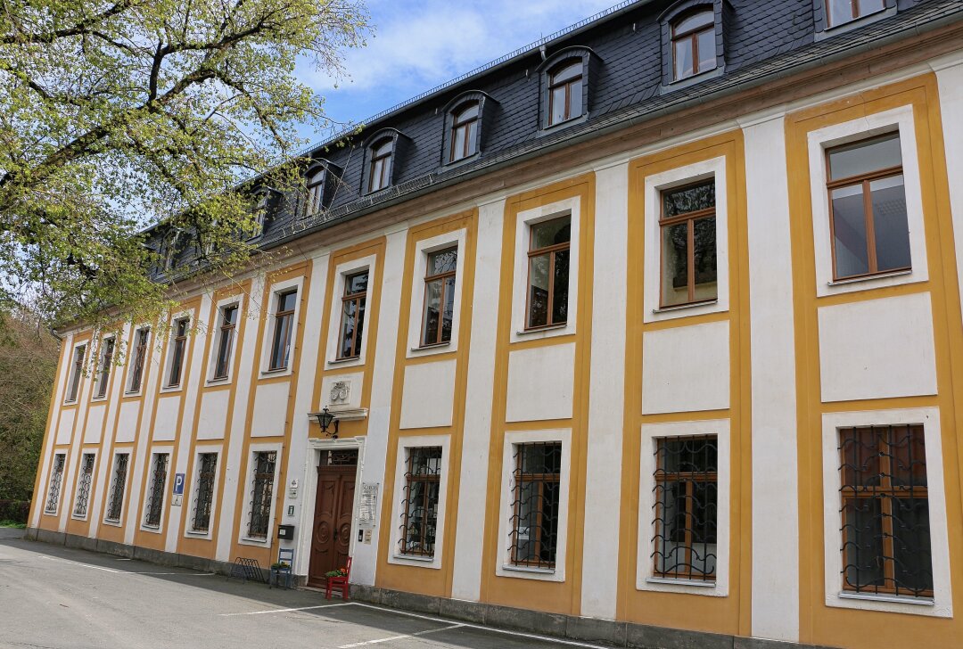 Förderverein gibt Tipps zum Denkmaltag in der Region - Das Leubnitzer Schloss in der Vorderansicht. Foto: Simone Zeh