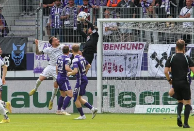 Franco Schädlich: Fans feiern in "Trauerspiel" Auer Eigengewächs - Martin Männel hatte gegen Ingolstadt viel zu tun . Foto: Alexander Gerber