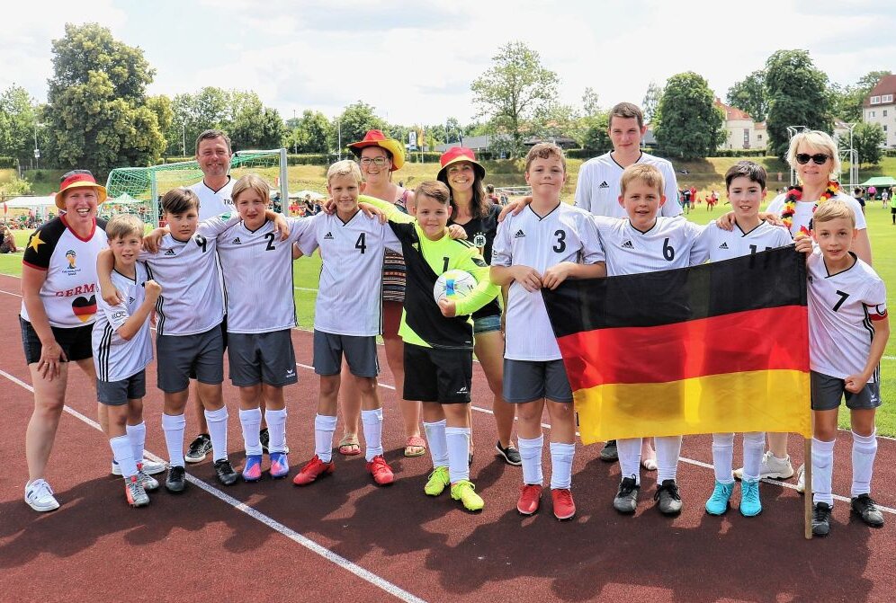 In Frankenberg fand unlängst unter Regie des SV Barkas die Mini-WM statt, an er auch die jungen Kicker aus Milkau teilnahmen. Foto: Knut Berger