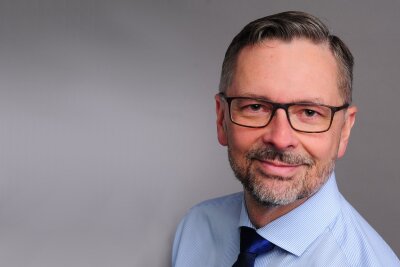 Frühling: Licht- und Schattenseiten für Depressive - Dr. Gernot Langs ist Ärztlicher Direktor der Schön Klinik Bad Bramstedt.