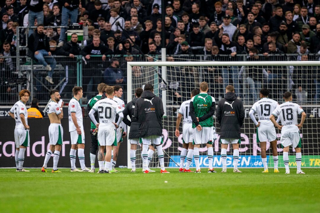 Frust im Borussia-Park - Seoane: "Das ist unser Weg" - Die Gladbacher kassierten im Heimspiel gegen Freiburg eine 0:3-Niederlage.