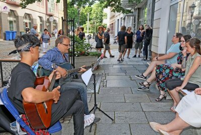Fête de la Musique in Zwickau - Die Fête de la Musique in der Zwickauer Innenstadt. Foto: Ralph Koehler/propicture