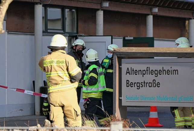 Gefahrguteinsatz: Verletzter nach Kontakt mit unbekanntem Stoff. Foto: Sören Müller