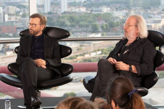 September 2022, Björn Ulvaeus (links) und Benny Andersson bei der "Voyage"-Ankündigung in London. Insgesamt zehn Songs enthält das neue Album. Bei der dazugehörigen Live-Show werden nicht die ABBA-Musiker selbst, sondern Hologramme auf der Bühne zu sehen sein.