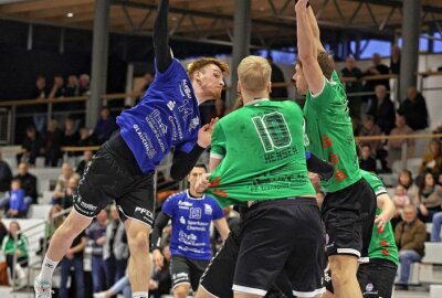 Glauchau: HC-Team gewinnt Handball-Krimi - Handball-Oberligist HC Glauchau/Meerane hat im Krimi gegen den Tabellenzweiten HG 85 Köthen gewonnen. Foto: Andreas Kretschel