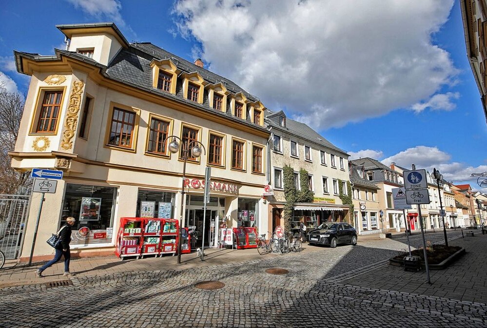 Glauchau: Stadt schlägt Entlastung vor - Für Händler aus der Innenstadt in Glauchau soll es 2023 wieder eine Entlastung geben.Foto: Andreas Kretschel