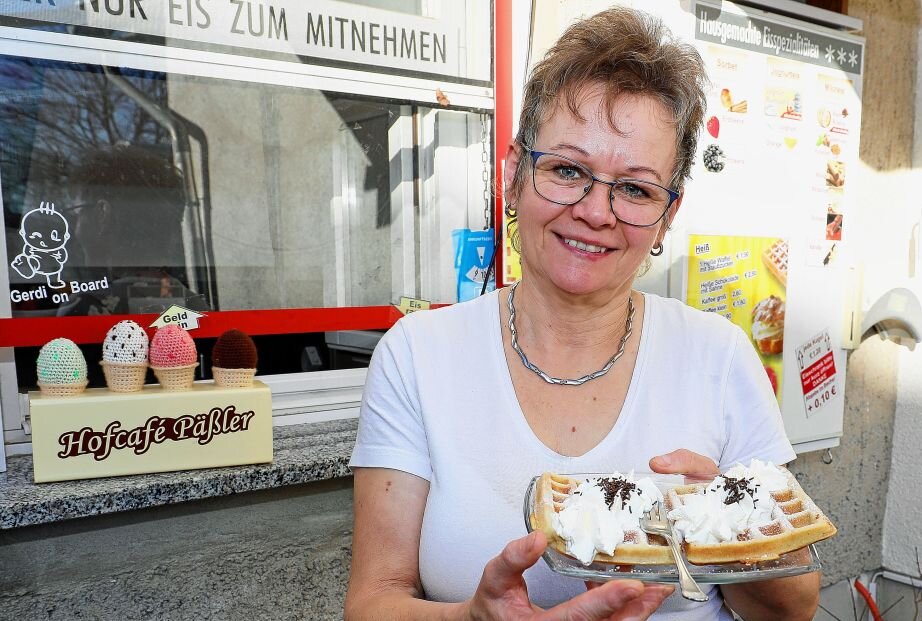 Gospersgrün: Waffeln sind neuer Renner im Hofcafé - Margit Päßler hat jetzt auch leckere Waffeln im Angebot. Foto: Michel