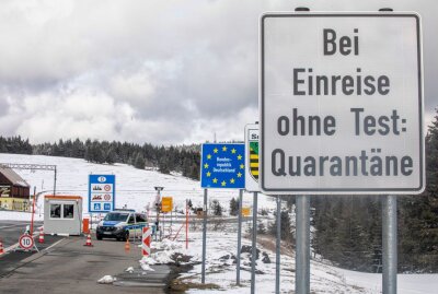 Grenzkontrollen in Tschechien werden an Mitternacht eingestellt - Die Kontrollen an der Grenze zu Tschechien sollen eingestellt werden. Bildrechte: Bernd März/Blaulicht&Stormchasing