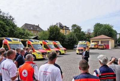 Grimma: Rettungsdienst-Flotte wird erneuert - So sieht die neue Rettungswagen-Flotte aus. Foto: Sören Müller
