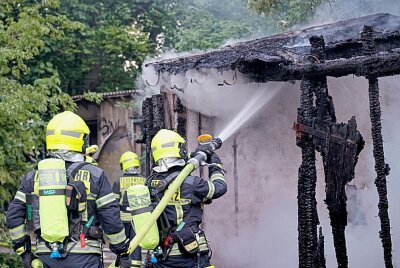 Großbrand in Chemnitzer Industriebrache - Brand in Chemnitzer Industriebrache. Foto: Harry Härtel