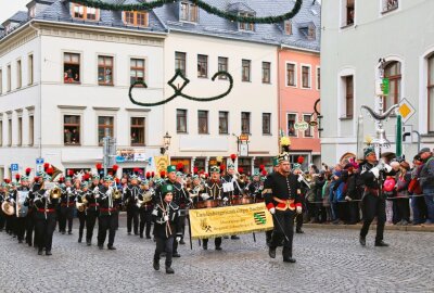 Große Bergparade lädt am vierten Advent nach Annaberg-Buchholz - Am vierten Advent findet in Annaberg-Buchholz die große Bergparade statt. Foto: Ilka Ruck