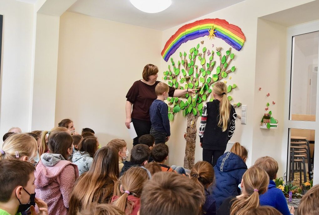 Grundschule lädt mit buntem Programm ein - Zum Tag der offenen Tür kann auch der neue Gemeinschaftsraum besichtigt werden. Foto: Steffi Hofmann