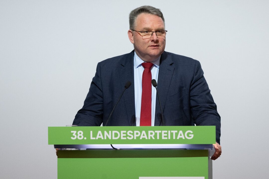 Hartmann: CDU will Koalition mit den Grünen nicht fortsetzen - Christian Hartmann, Vorsitzender der Landtagsfraktion, spricht.