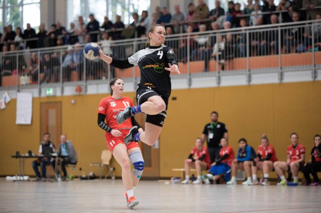 Hervorragendes Spiel! Kommen die Weißenborner Handballerinnen auf Platz 3? - Franziska Teuchert steuerte fünf Tore bei.
