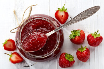 Marmelade aus Erdbeeren kochen: Erfahren Sie auf Blick.de alle ratsamen Tipps für Rezepte.