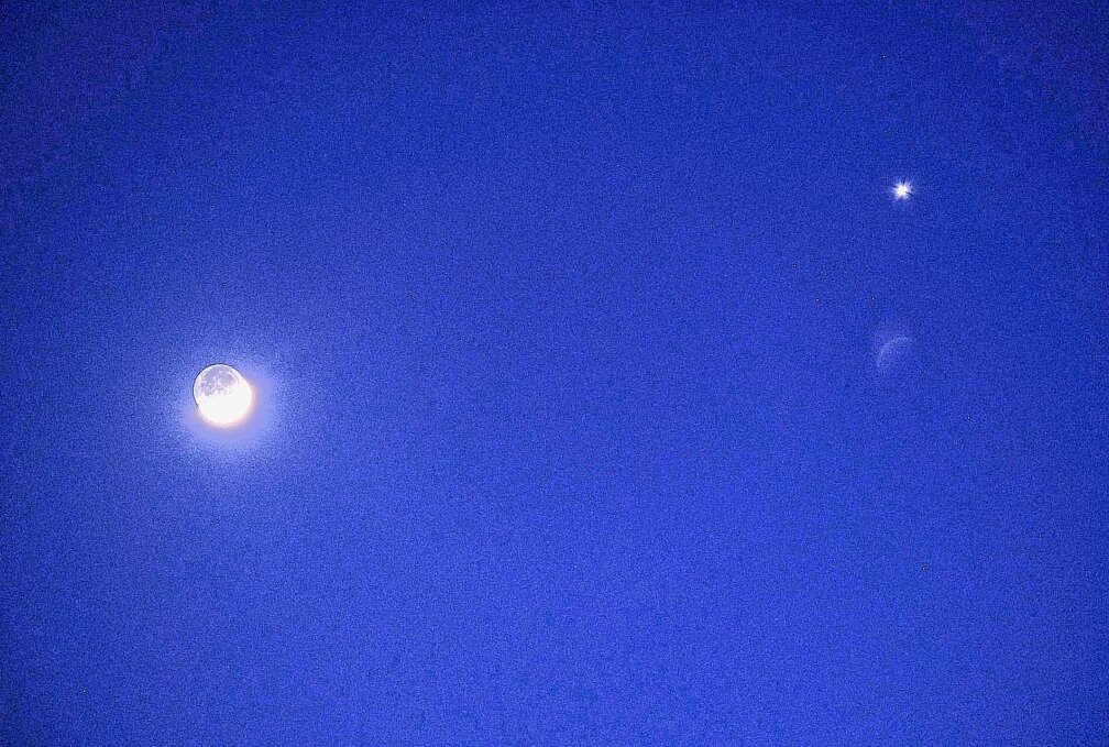 Himmelsereignis: Mond im Da Vinci Glow - Beobachtungen am Nachthimmel: Nun sehen wir den Mond im Mond im Da Vinci Glow. Foto: Pixabay