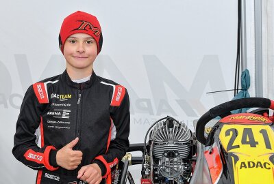 Hochwertiger Kart-Sport in der Arena E in Mülsen - Damian Luca Zeller war mit seinem DKM-Saisonauftakt zufreiden. Foto: Thorsten Horn