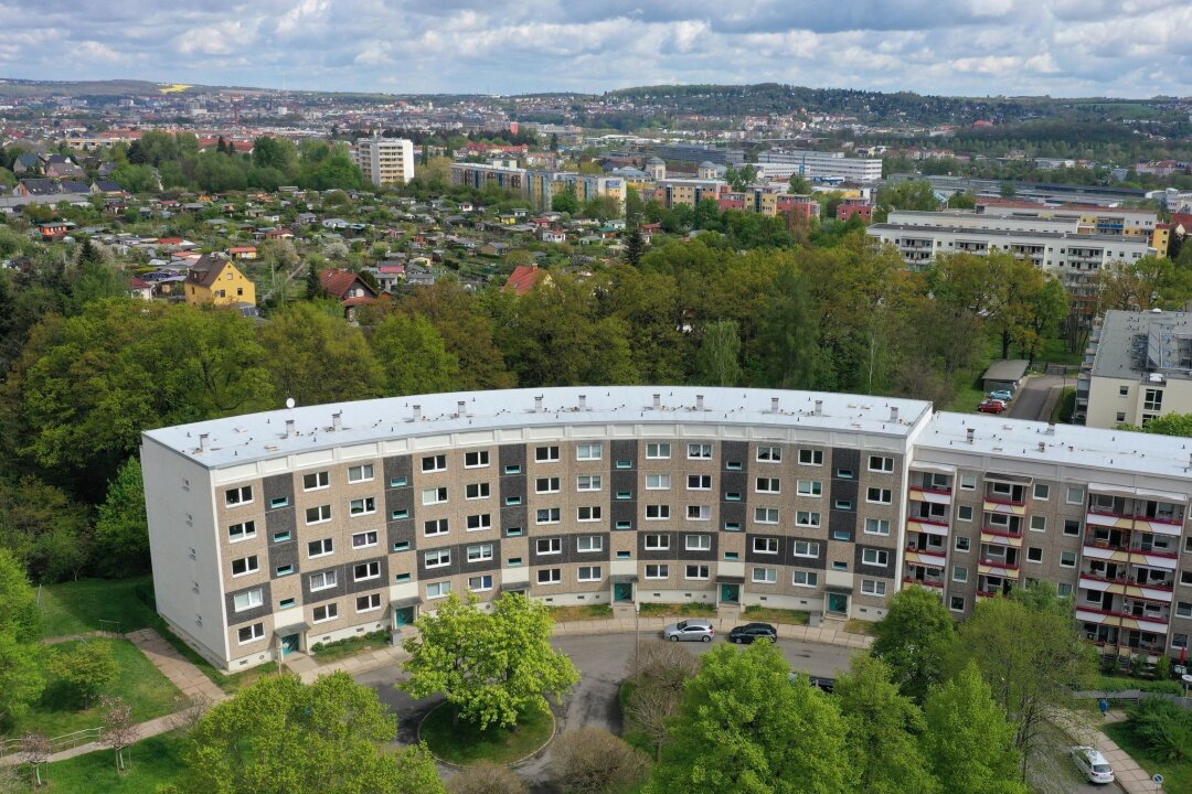 Immer mehr DDR-Wohnblöcke unter Denkmalschutz - Ein Plattenbau in Gera Lusan, der mittlerweile unter Denkmalschutz steht.