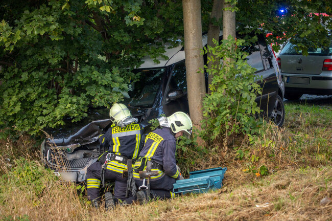 Vier Autos waren in den Unfall am Mittwochmorgen zwischen Königswalde und Annaberg-Buchholz verwickelt.