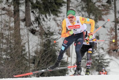 Jarl Magnus Riiber gewinnt in Klingenthal den NoKo-Gesamtweltcup - Fabian Rießle vom SZ Breitnau sicherte für das DSV-Team heute die Bronze-Medaille. Foto: Ralf Wendland