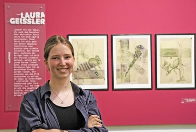 Junge Kunst in Zwickaus Kunstsammlungen - Laura Geißler ist eine von vier Hauptpreisträgern der "JugendKunstTriennale 2021". Foto: Ralph Köhler/propicture