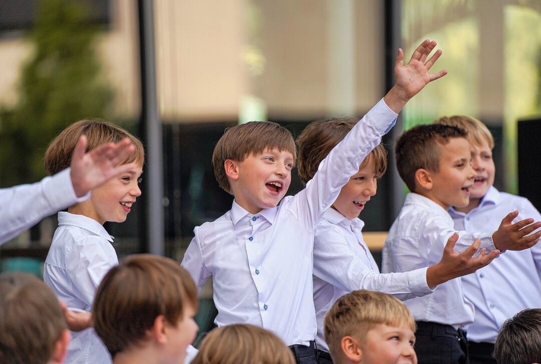 Junge Sänger gestalten Konzert im Gotteshaus - Mitglieder des Thomanernachwuchschores. Foto: Lina Al Ghori