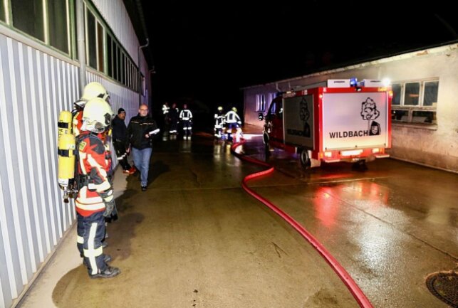 Die Feuerwehren Schneeberg, Bad Schlema, Aue und Wildbach wurden heute zu einer Einsatzübung gerufen. Foto: Daniel Unger