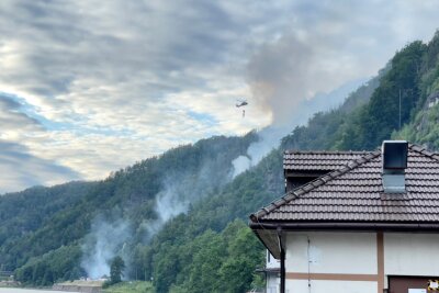 Am Dienstagmittag gab die Polizei bekannt, dass für das Gemeindegebiet Bad Schandau der Katastrophenalarm ausgerufen wurde. Foto: Daniel Unger