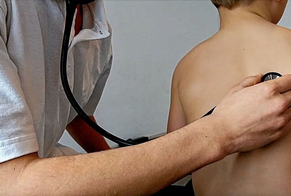 Kinder zahlen den Lockdown-Preis - Atemwegserkrankungen sind in den Arztpraxen derzeit die Regel. Foto: Pixabay