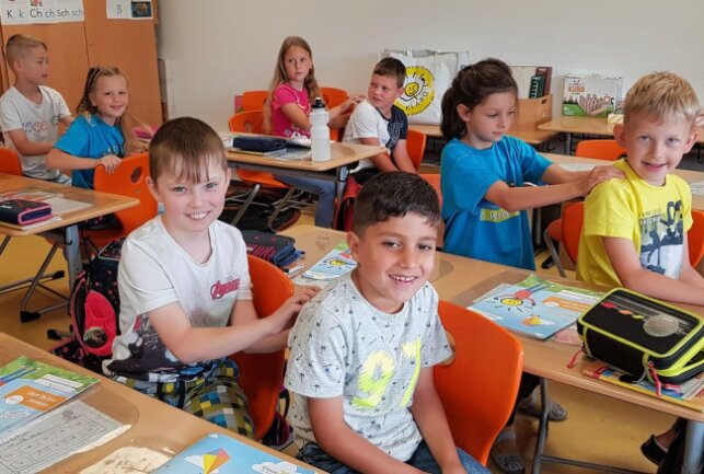 Kiwanis-Club übernimmt Patenschaft für 45 Grundschüler - Das Projekt "Klasse2000" in der Am Wartberg Schule. Kiwanis steht bis 2026 als Sponsor bereit. Foto: Karsten Repert