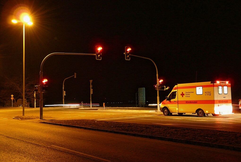 Kollision mit Linienbus im Chemnitzer Zentrum - Symbolbild. Foto: pixabay/Hans