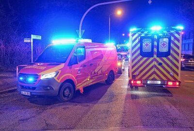Kollision zweier PKW in Bautzen: Kind wird schwerverletzt - Mehrere Personen werden bei Unfall in Bautzen verletzt. Foto: LausnitzNews