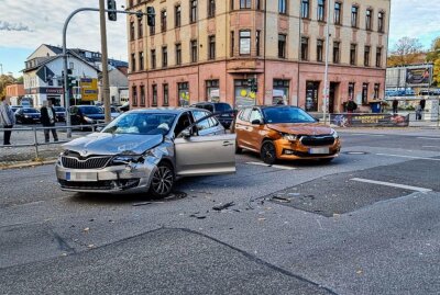 Kreuzungsunfall auf dem Chemnitzer Sonnenberg - Am Montagnachmittag kam es zu einem Unfall an einer Kreuzung. Foto: Harry Haertel